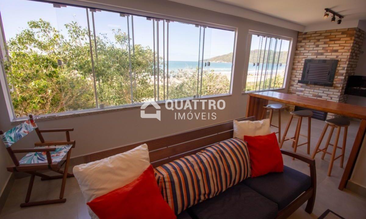 01_c68e24f0330f736b9ee3b1cc521cd65b