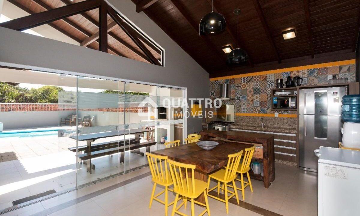 03_fea85ba31b24219ebbd1864cb117bb04