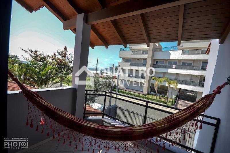 11_c477bcc5e6f7f54e9647940d9c383cc0