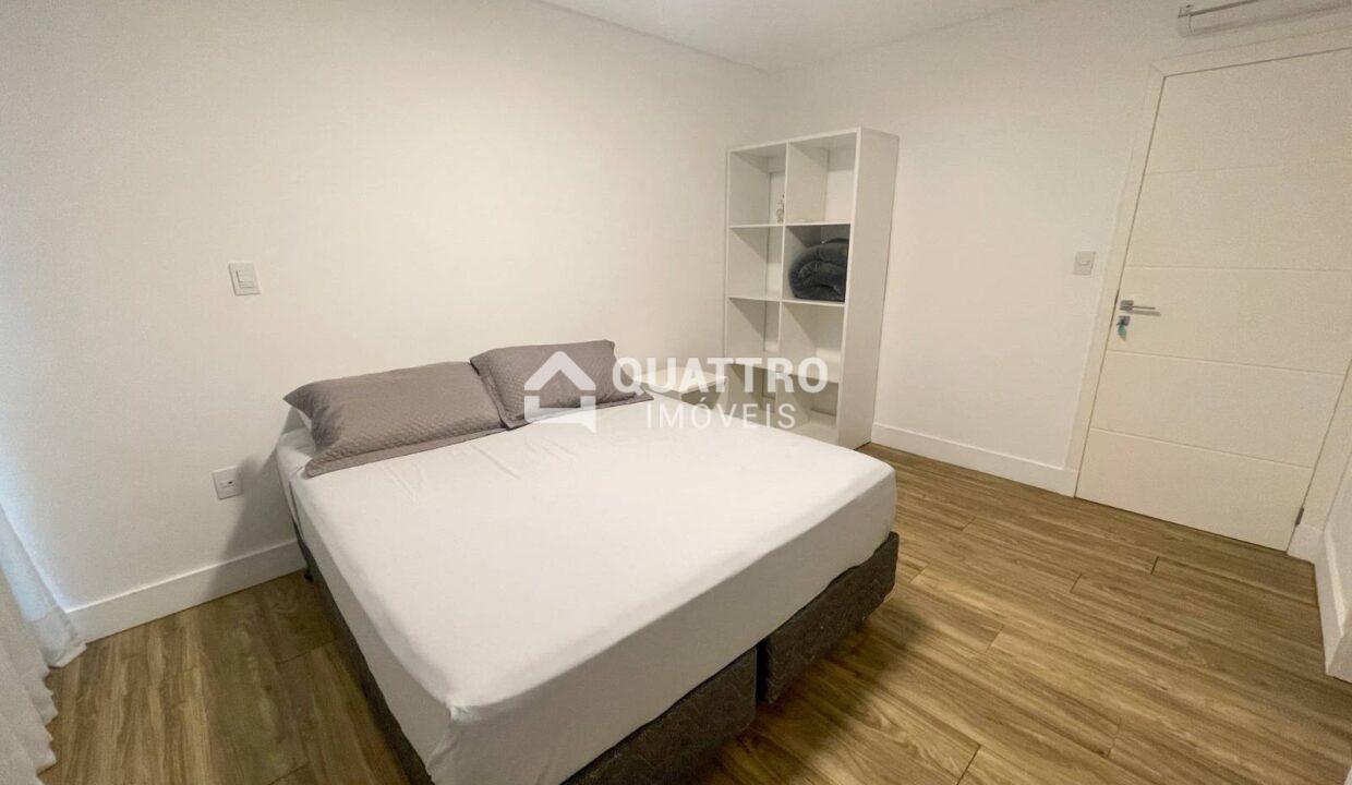 12_0208a9fbd9da3fbe819c1ea730c23801