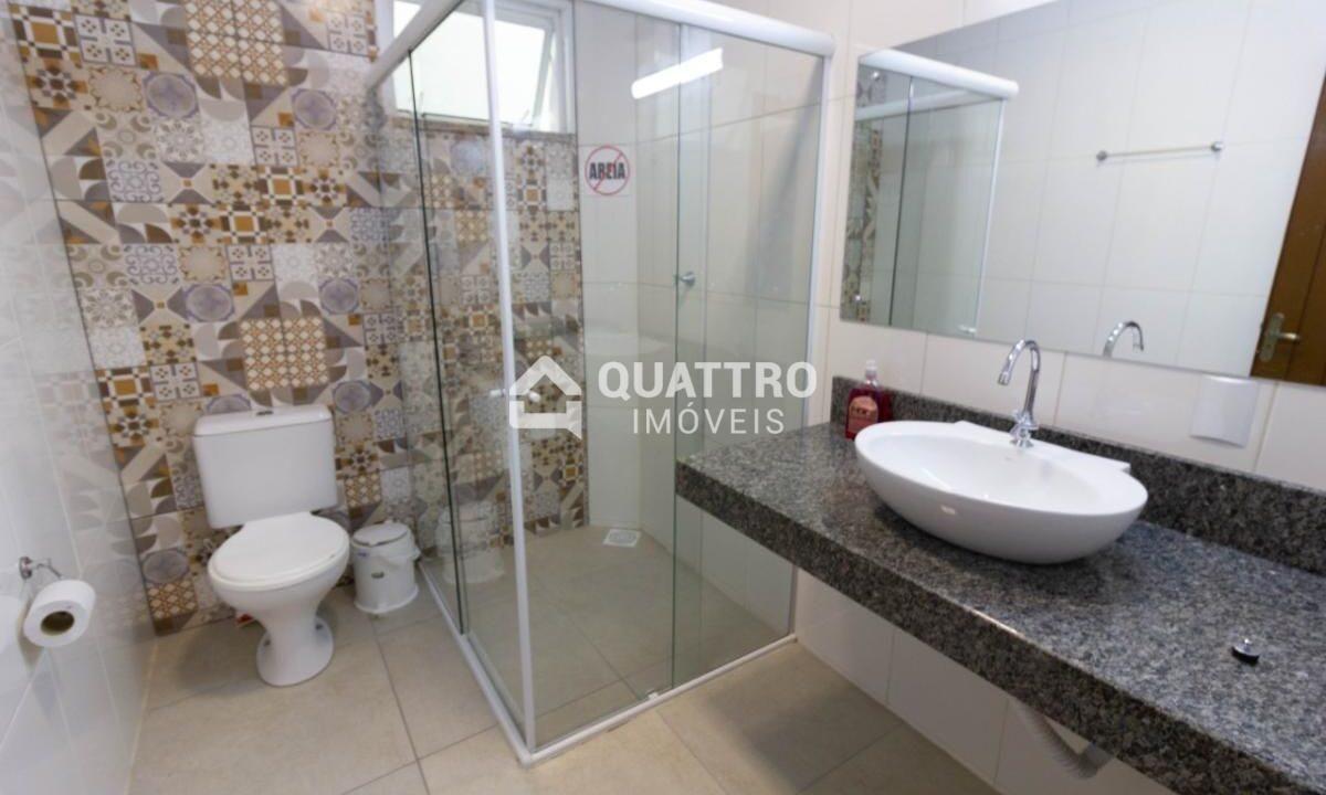 12_4370c51b9cedd9b356db4e7137c4baa2