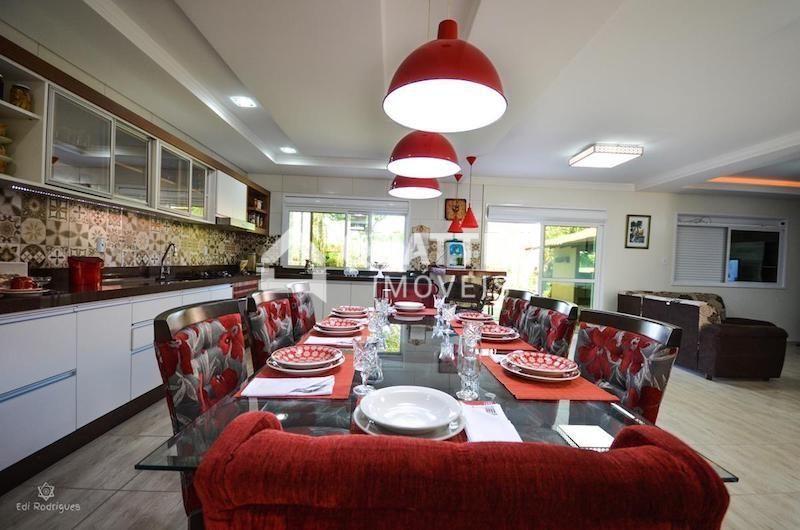 12_65ce513a197338b8db0733e3bd7a2c97