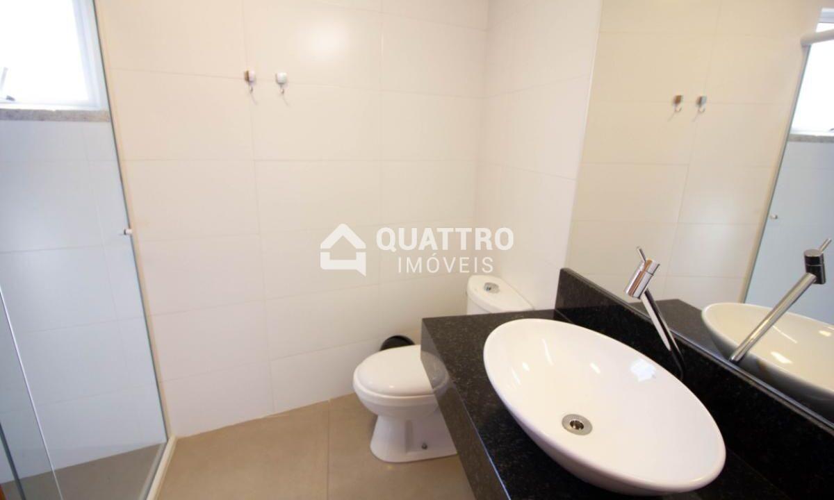 12_abc9bafa2c0aed2aa914324b758c3f29