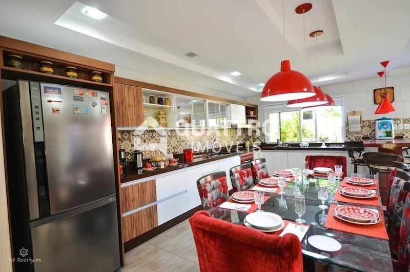 15_b18e2483f5882a5122cd7eb71ed46b96