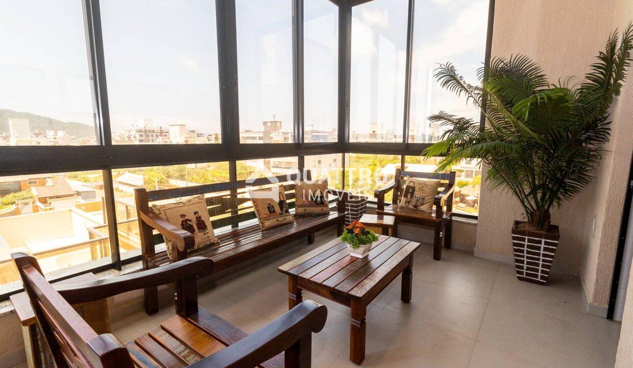 17_44da524223df44344178f633a1a732ef