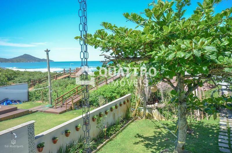 25_efbc2b66069f52395610ee0419d6fdb5