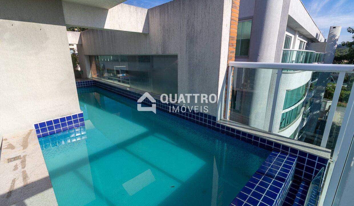 01_0744da2032752743a2b4f134208943a1