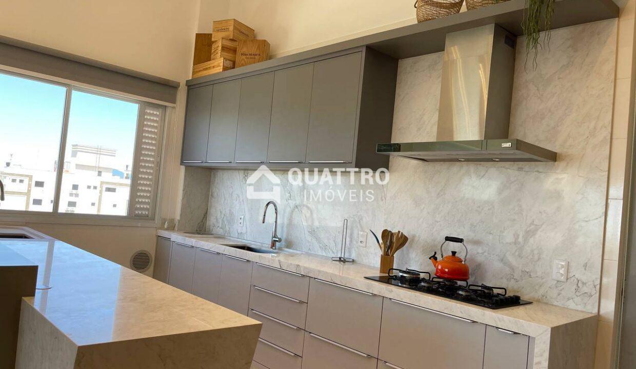 01_b6db427da758cd09e81199a7488a397a