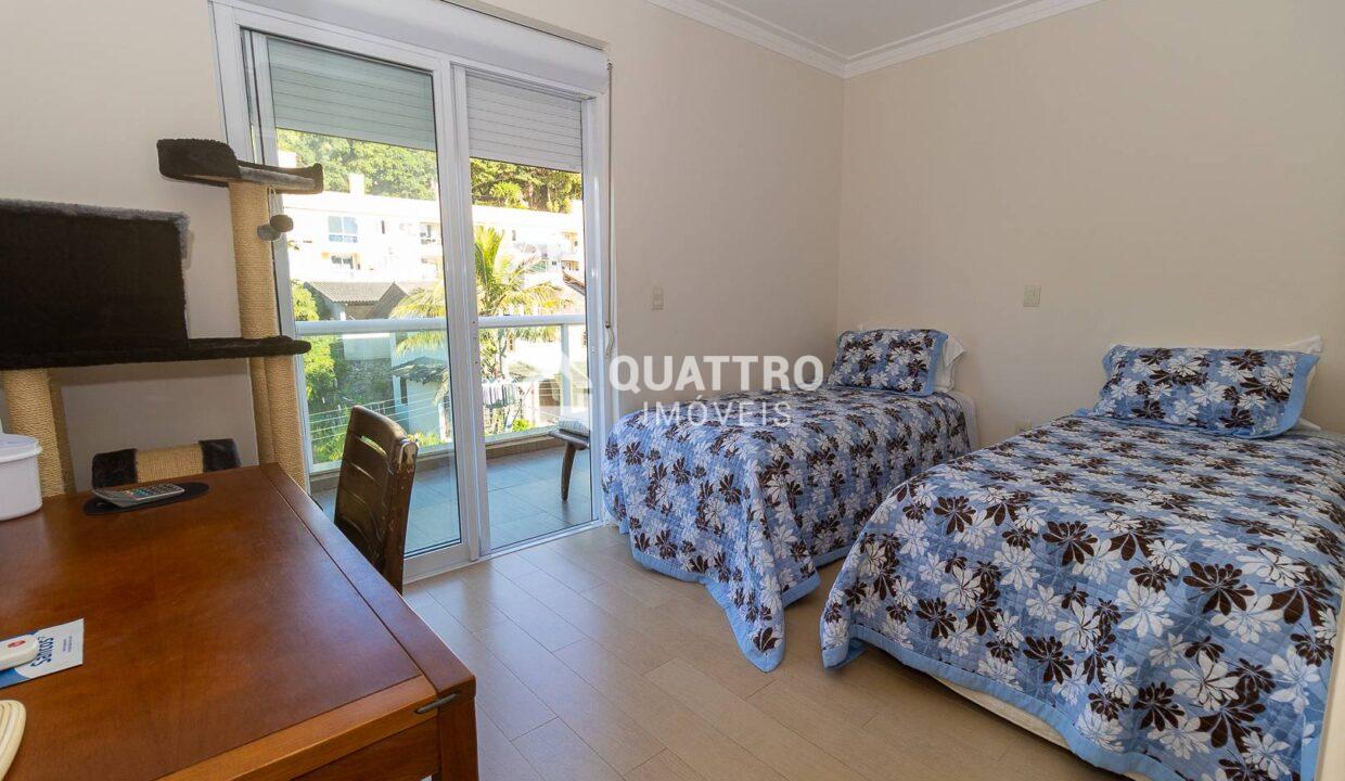 18_be06dc1e5d08bd52f6f85f166a1b1f7e