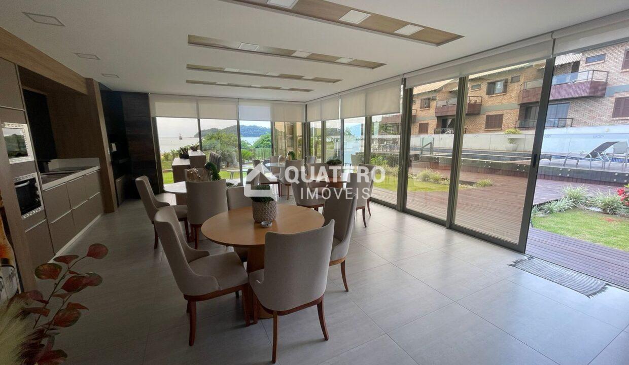 WhatsApp Image 2024-04-11 at 09.44.11 (2)